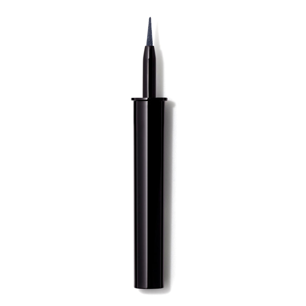 Lancôme Artliner front view showing satin smoke color and slim pen design for precise application