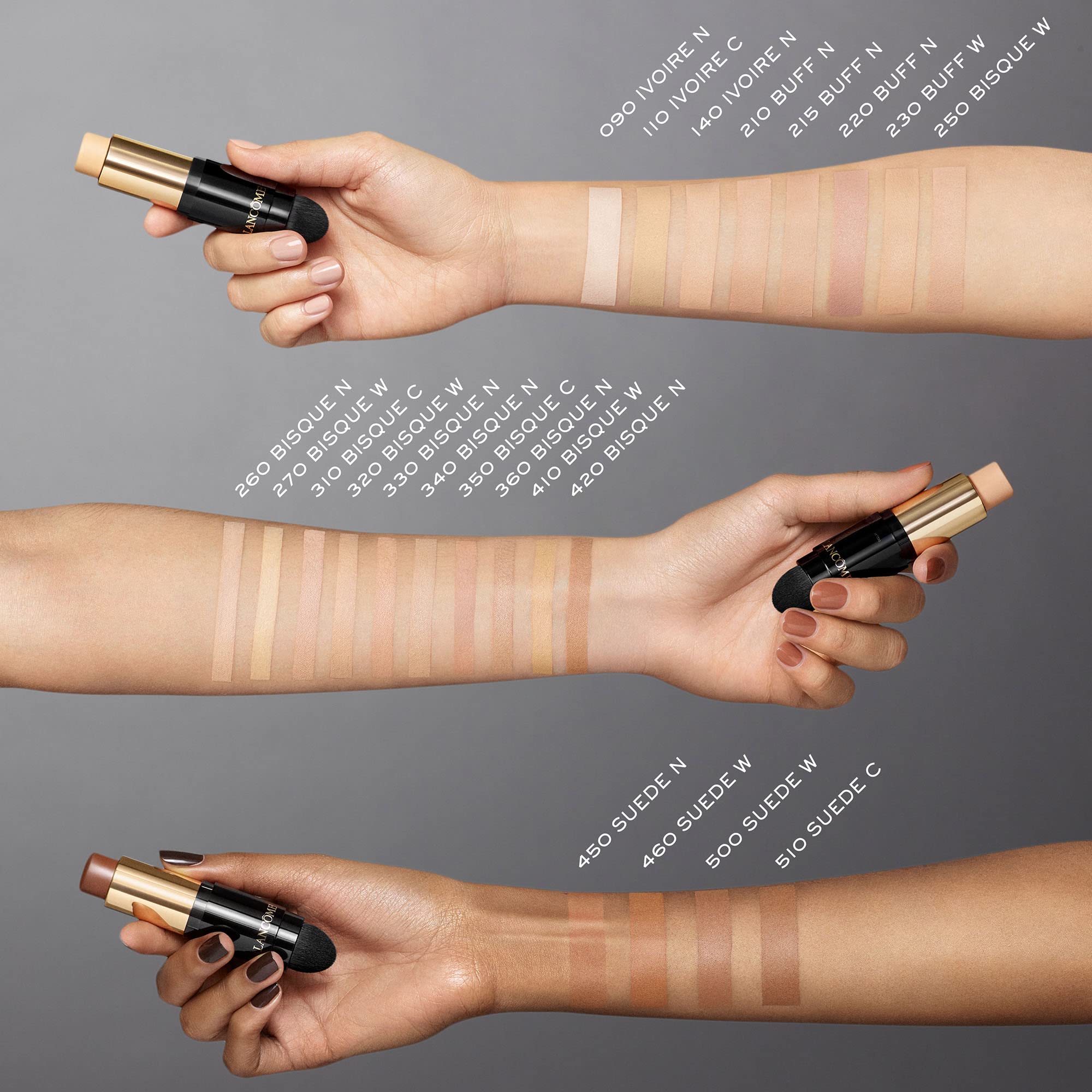 Lancôme cream-to-powder texture swatch illustrating natural matte finish and shine control
