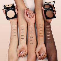 Lancôme applied dry with brush delivering natural matte benefit