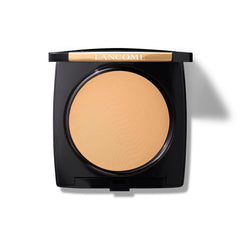 Lancôme compact front view shows sleek packaging and portability benefit