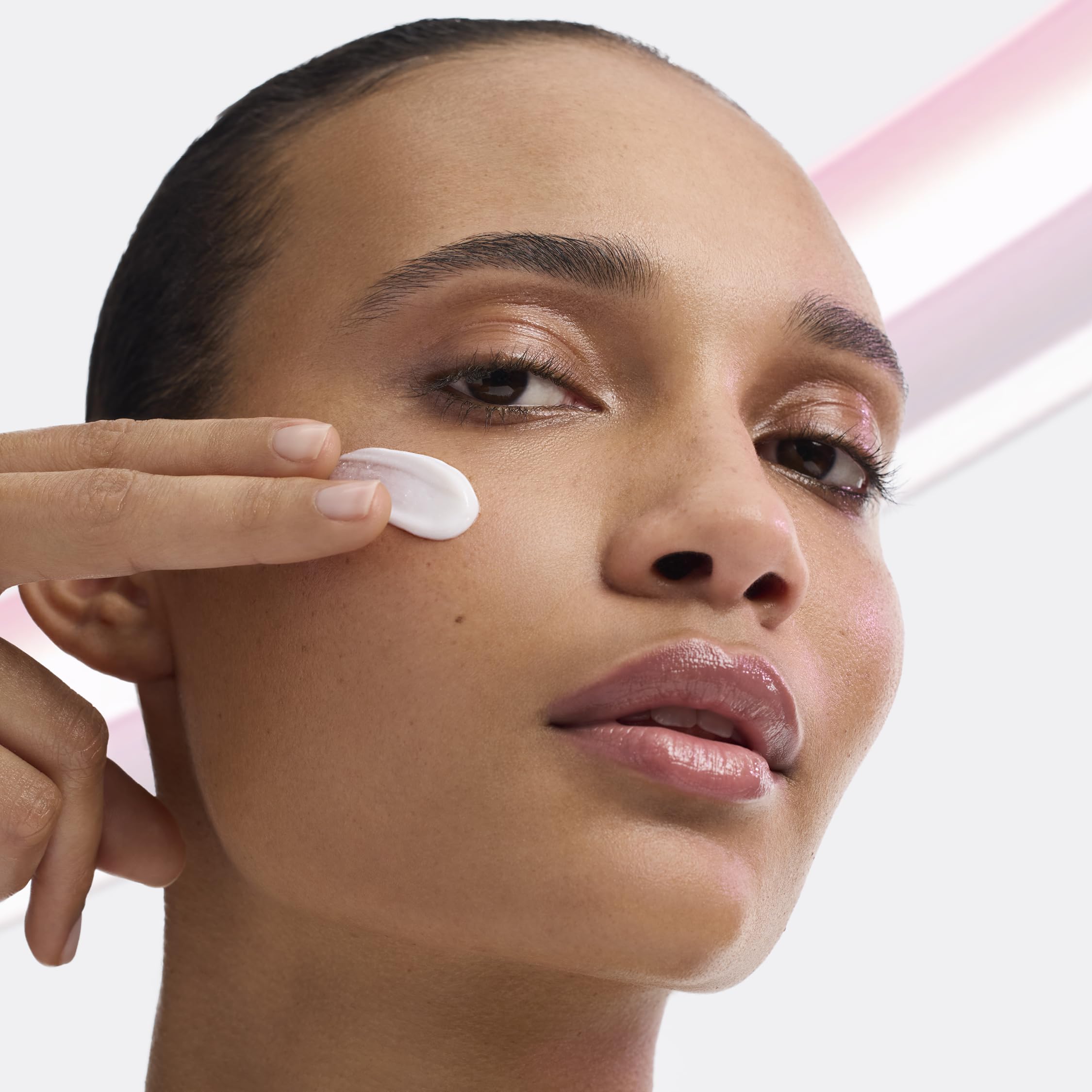 Lancôme Hydra Zen beside a 1.7 fl oz scale ruler, showing true product size and travel-friendliness