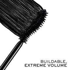 Lancôme Hypnôse Drama brush close-up coats lashes evenly for volume