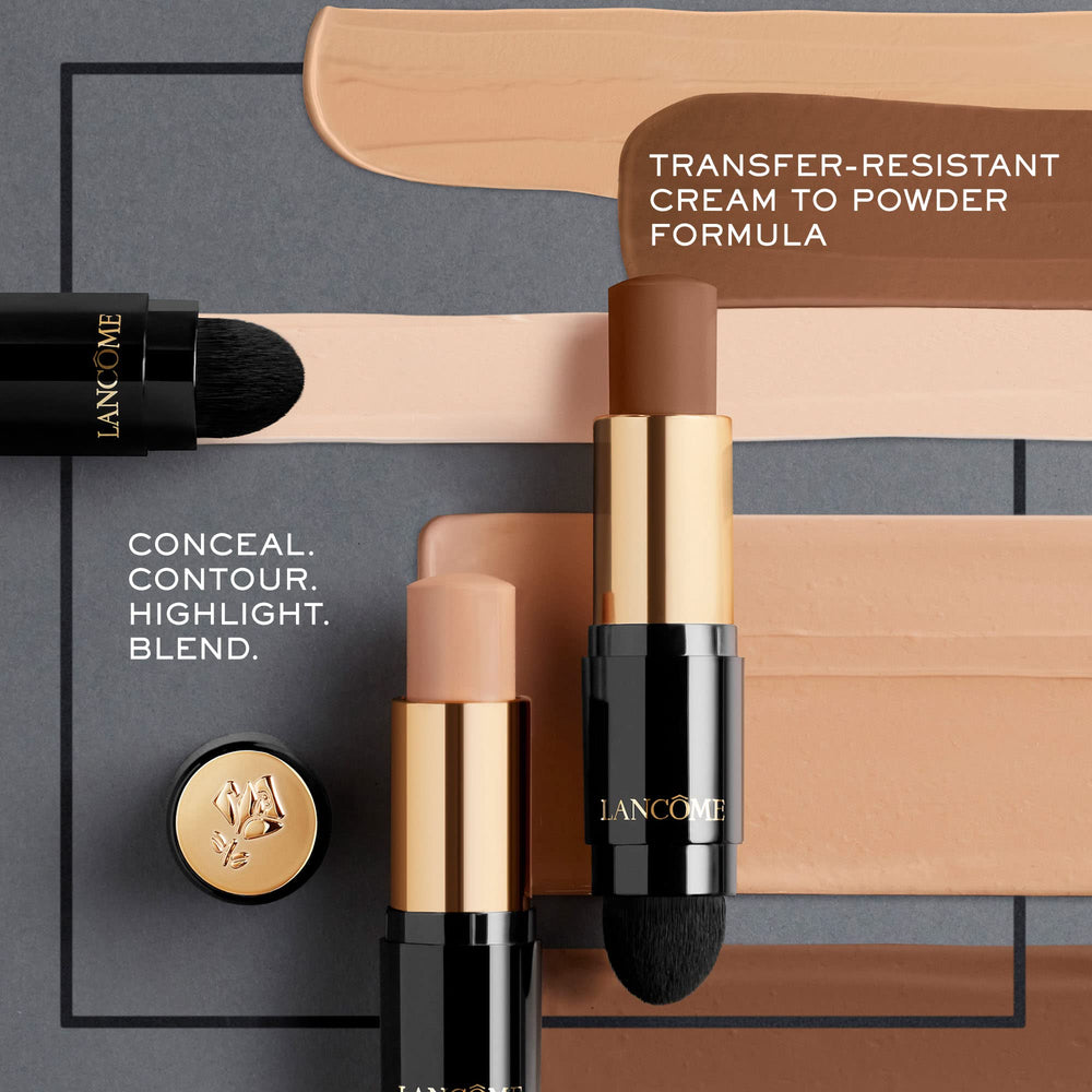 Lancôme built-in kabuki brush close-up demonstrating soft bristles for seamless blending