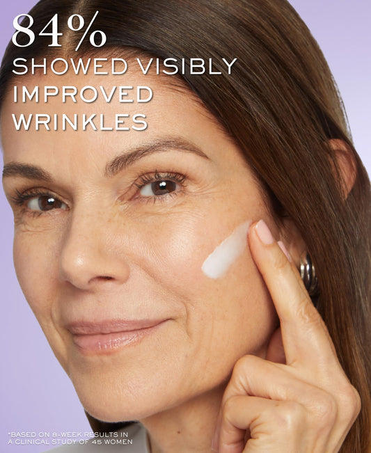 Lancôme open jar revealing cream texture that hydrates and absorbs quickly