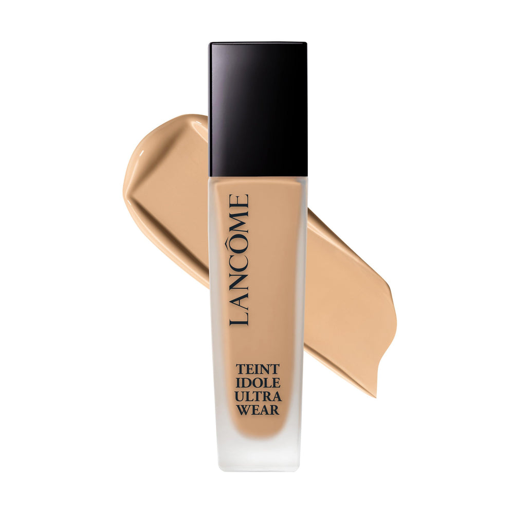 Lancôme bottle front view showing packaging and longwear benefit