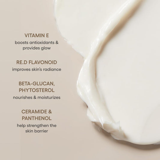 LANEIGE close-up of buttery cream texture that melts for deep hydration