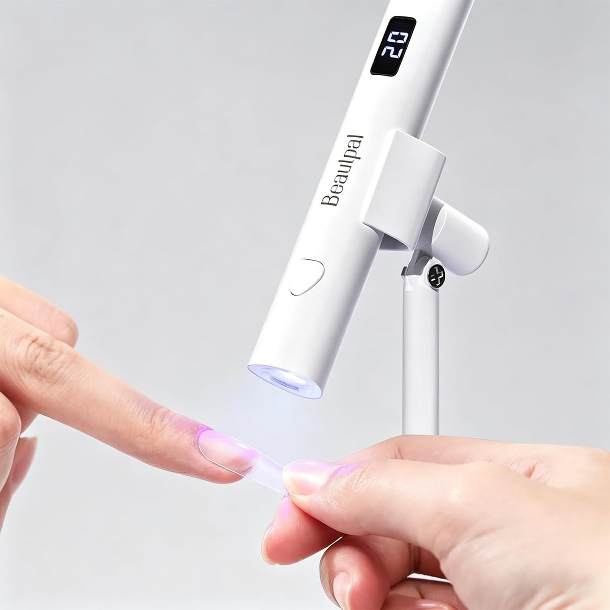 Larvall BEAUTPAL front view showing compact lamp and fast curing benefit