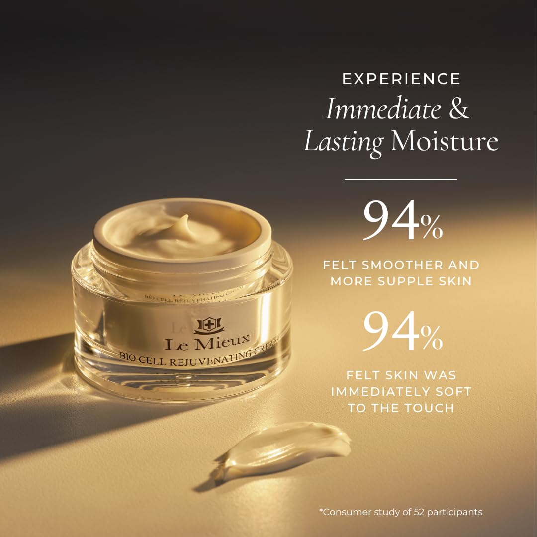 Le Mieux ingredients label highlighting peptides and hyaluronic acid benefits