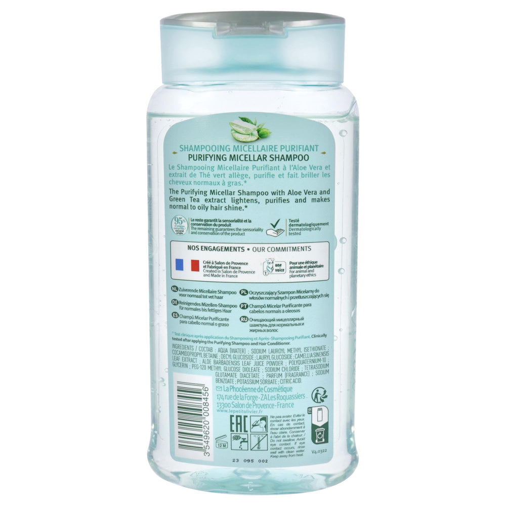 Le Petit Olivier shampoo applied in shower foam, demonstrates gentle cleansing and fresh feel