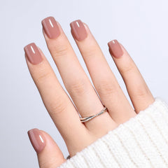 Leefrei close-up cuticle detail highlighting seamless natural-looking fit