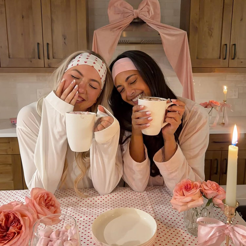 Leeven headband on short-haired runner demonstrating non-slip benefit
