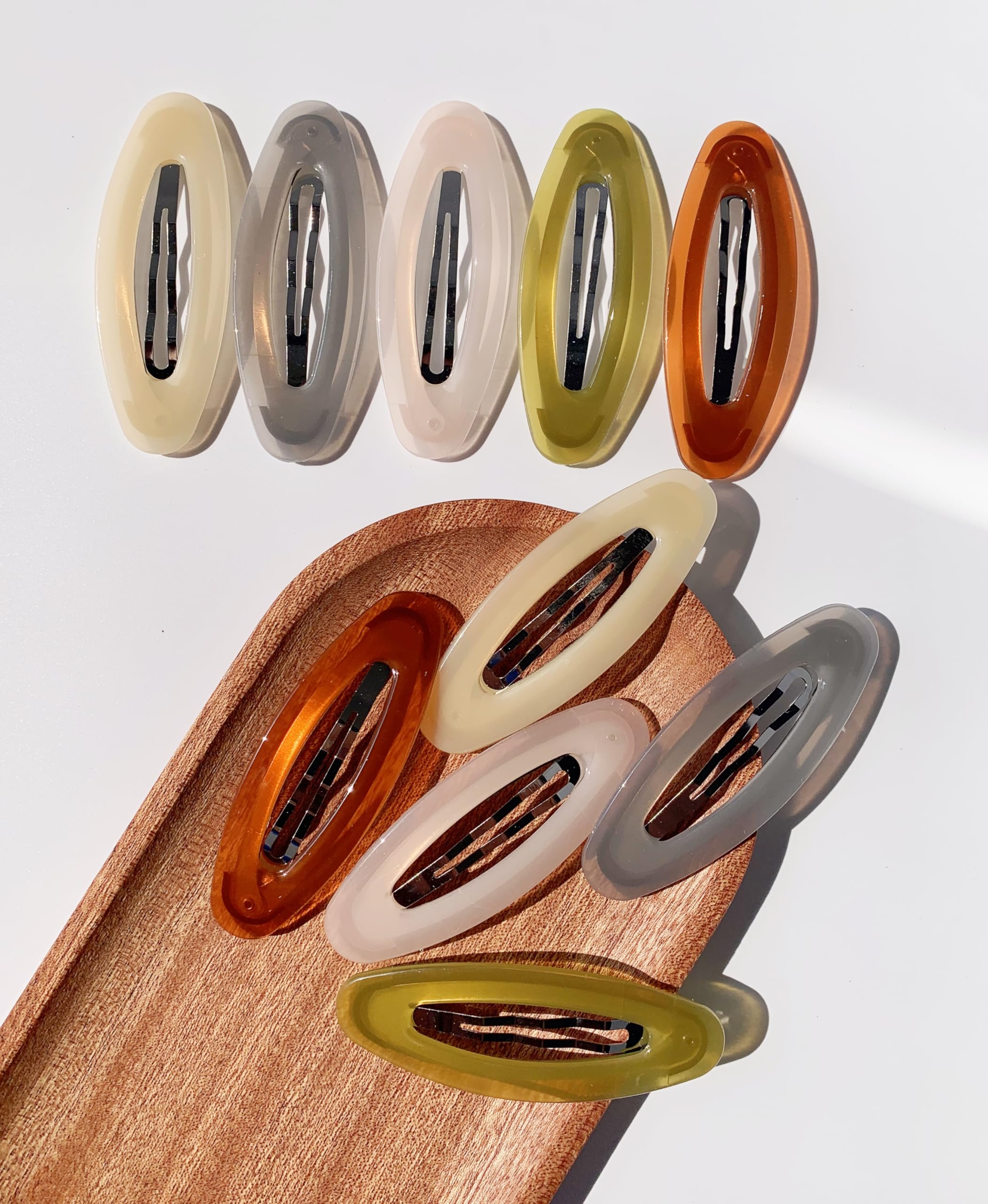 Lemeilleur front view of ten oval hair clips showing colors and packaging, durable hold