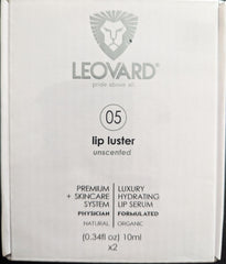 Leovard size comparison next to everyday items showing compact travel-ready design