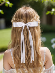 LFOUVRE close-up of bow texture highlighting ribbon quality and sheen