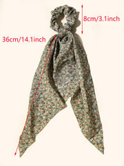 LFOUVRE ribbon wrapped around bun for decorative hold and flair