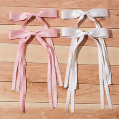 LFOUVRE white and pink set arrangement showing color options and versatility