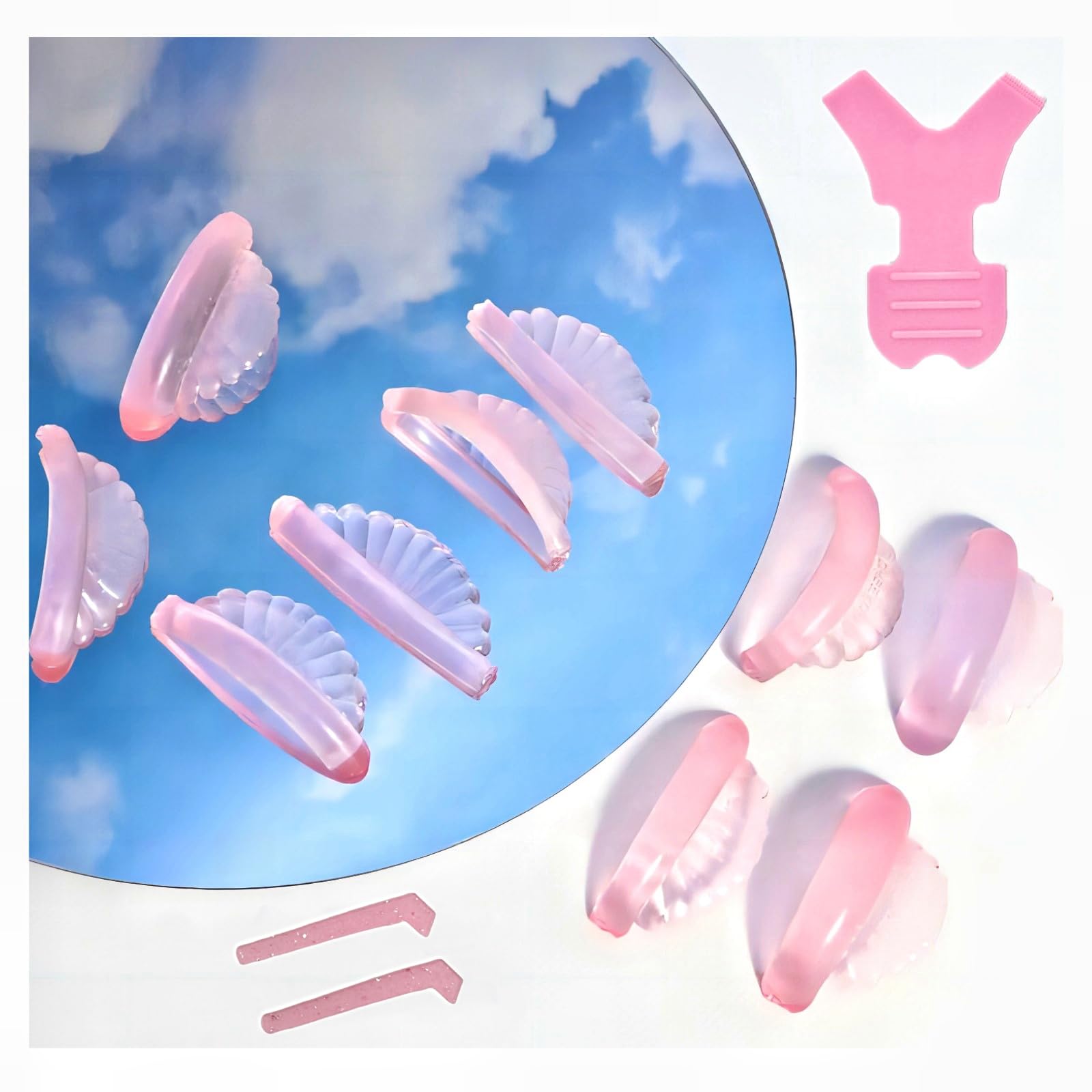 Liber Beauty front packaging showing five silicone lash shields and benefits