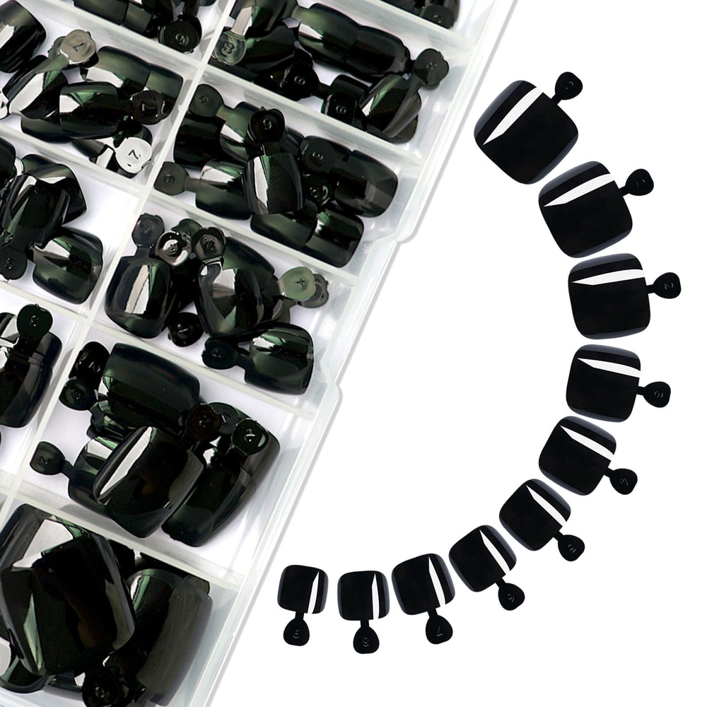 Lifextol glossy black nail close-up showing smooth finish and shine benefit