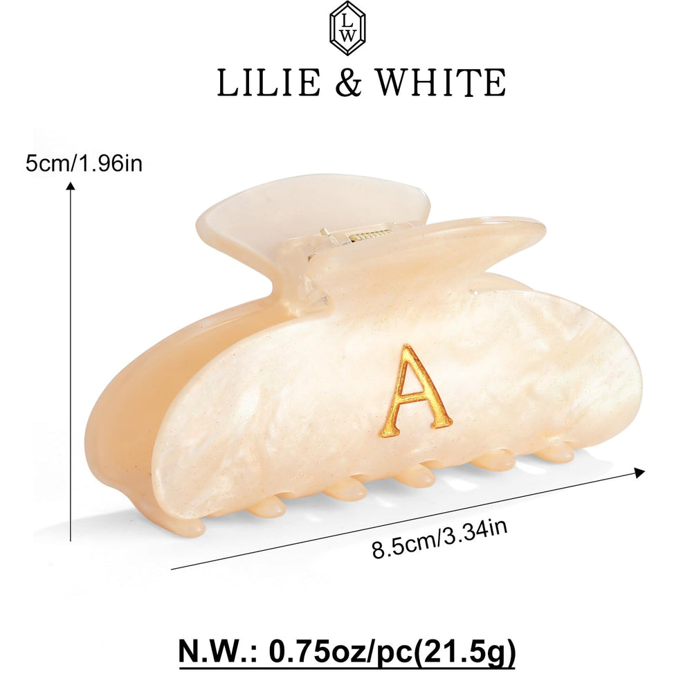 LILIE&WHITE hair clip in golden box ready to present as a thoughtful gift
