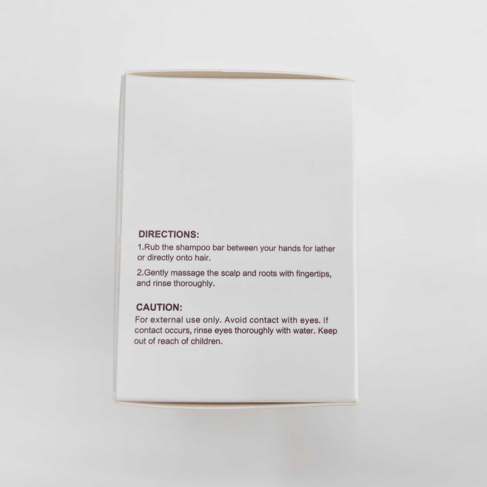 LIYALAN bars staged in a bathroom lifestyle setting to show everyday use