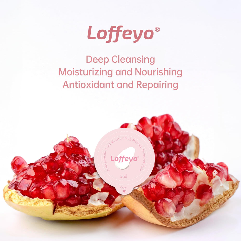 Loffeyo emulsified pod turning milky in hand for gentle rinseability