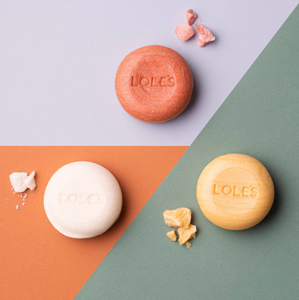 LOLE'S rich lather on wet hair for effective cleansing
