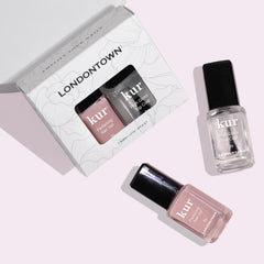 LONDONTOWN brush close-up demonstrating smooth, streak-free application benefit