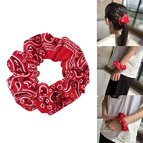 LOOKSEVEN scrunchie holding a ponytail, secure comfortable hold benefit