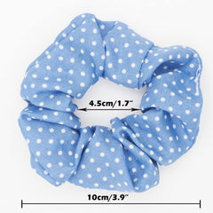 LOOKSEVEN scrunchie worn in a ponytail on model, secure hold and casual look