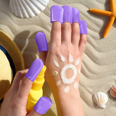 Loopeer fingers in salon use showing easy application during tanning sessions