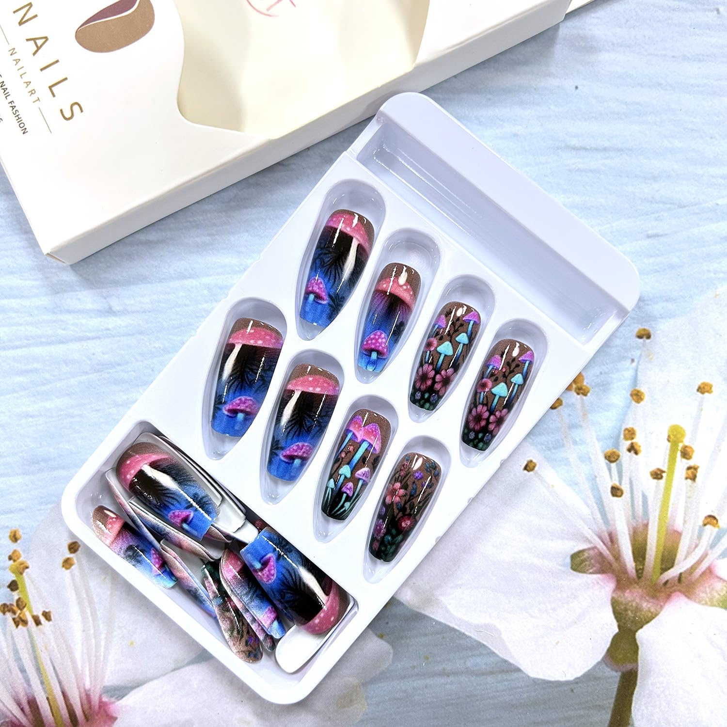 LOPMNGHT model hand wearing full-cover mushroom floral nails showcasing instant style