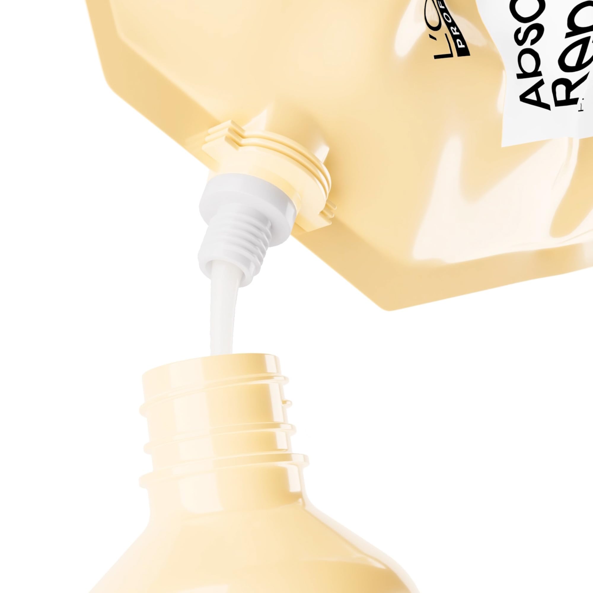 L'Oréal Professionnel Paris hair after shampoo showing shine and smoother strands