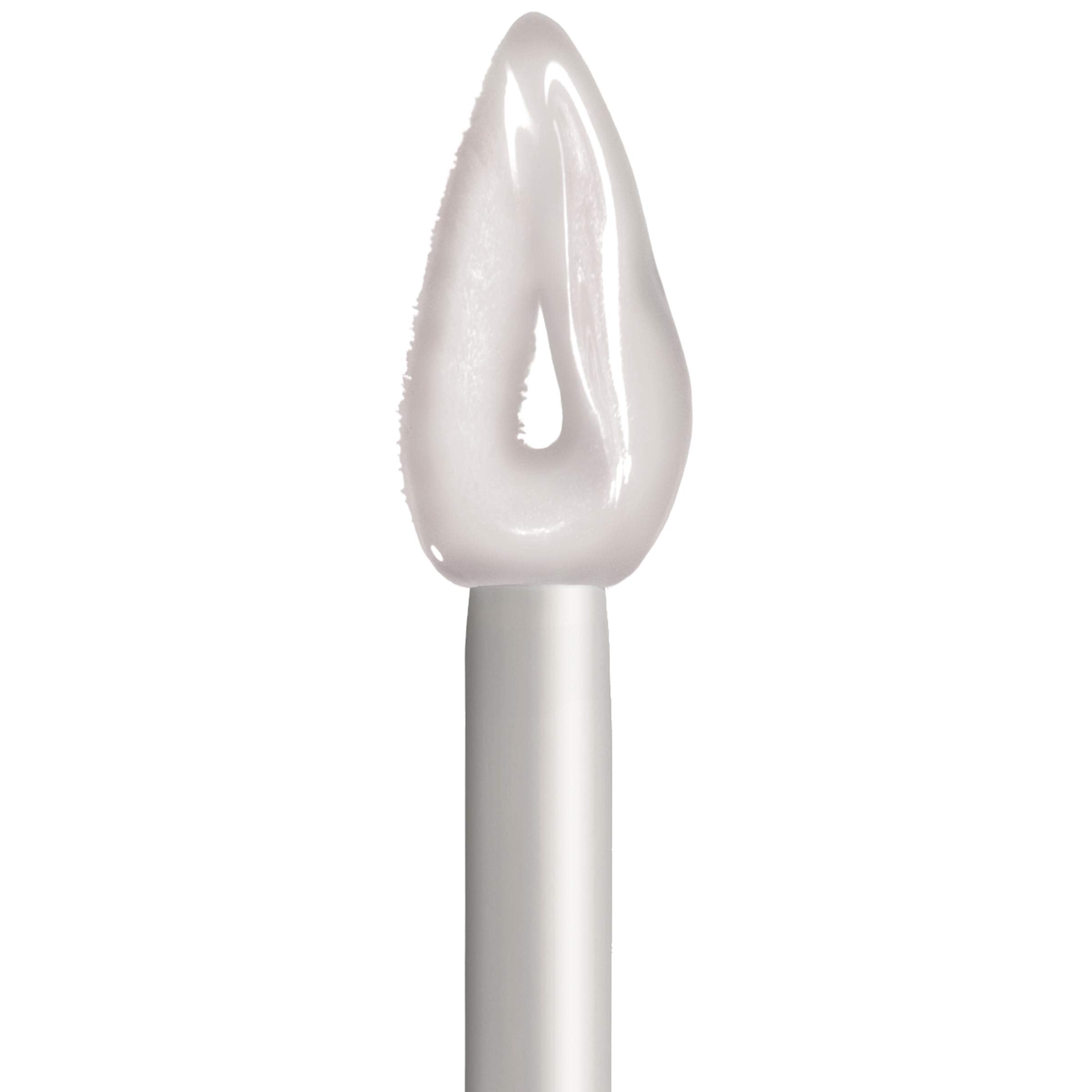 L'Oreal Paris Infallible applied on lips in lifestyle scene demonstrating smooth, precise wear