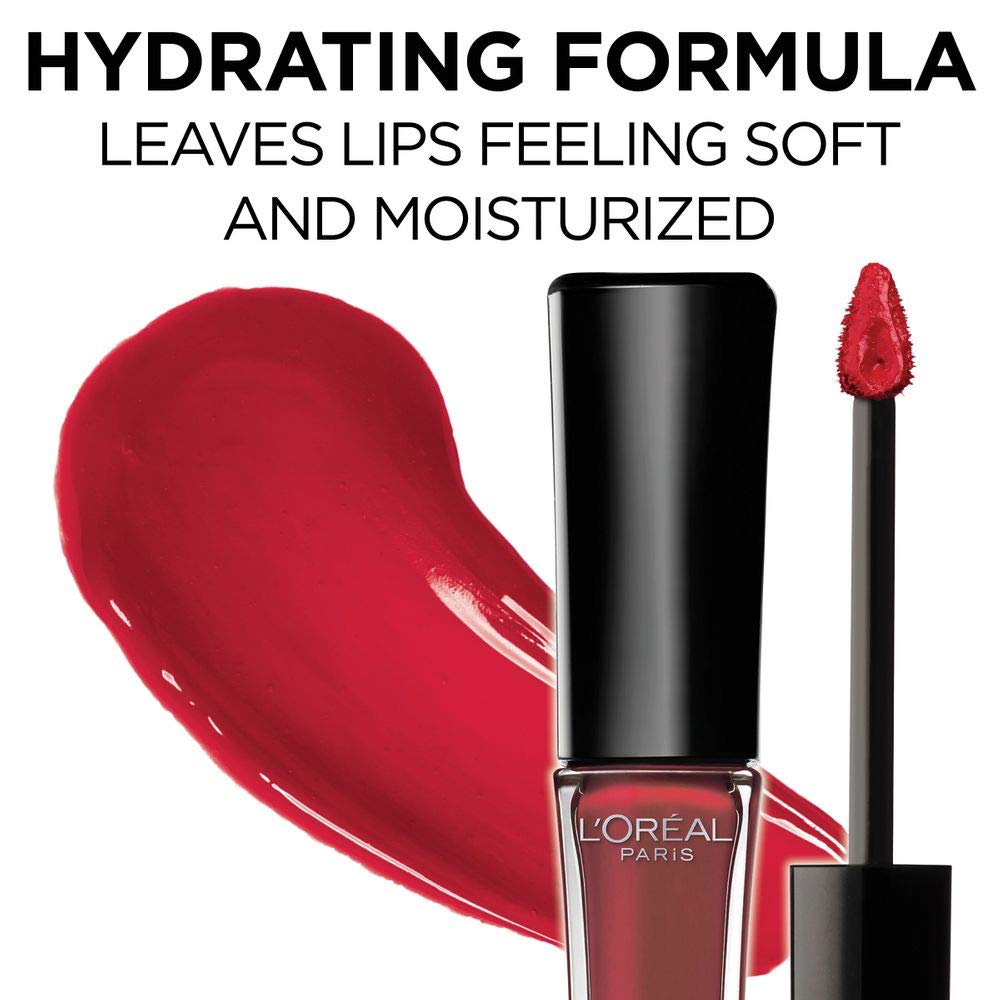 L'Oreal Paris gloss on model lips showing Petal shade for natural luminous look