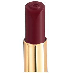 L'Oreal Paris label detail highlighting hyaluronic acid infusion and wear