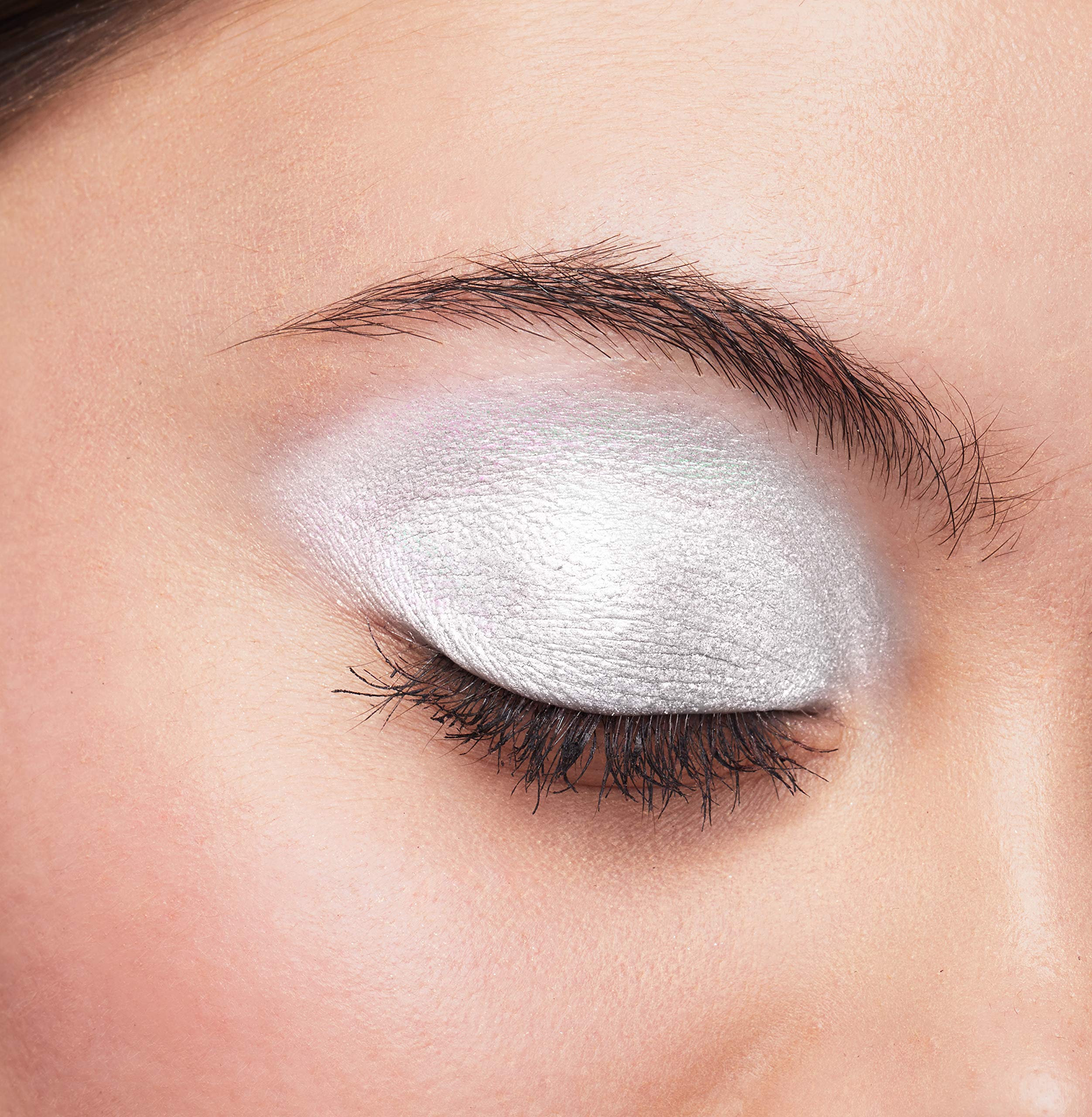 L'Oreal Paris evening lifestyle image showing shimmer on eyelids for polished night look