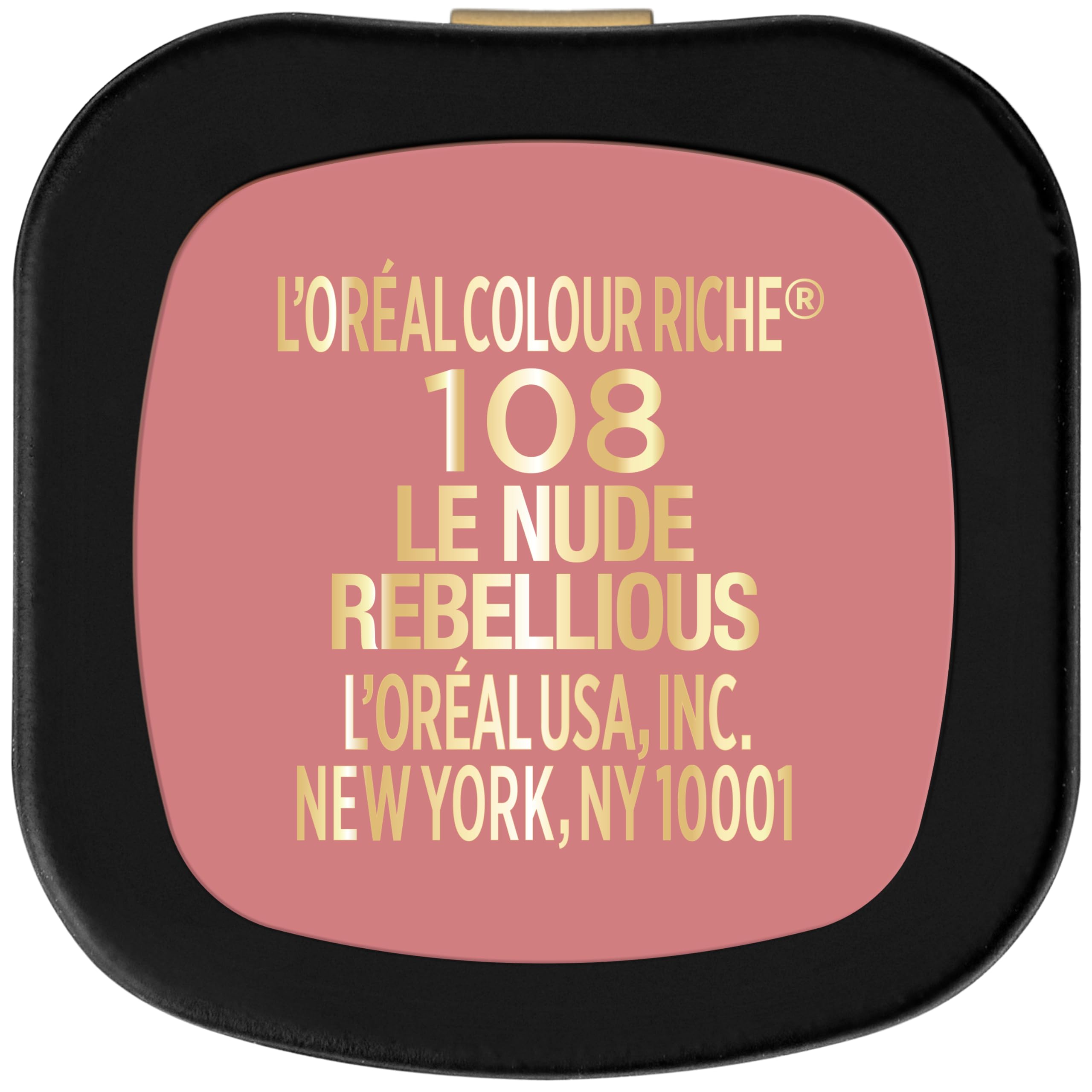 L'Oreal Paris lifestyle image of wearer with matte lips showing long-wear confidence