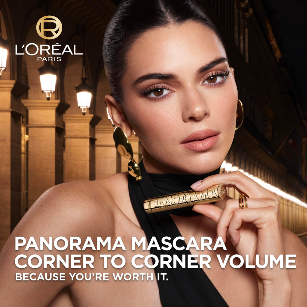 L'Oreal Paris brush close-up demonstrating multi-level bristles and precision