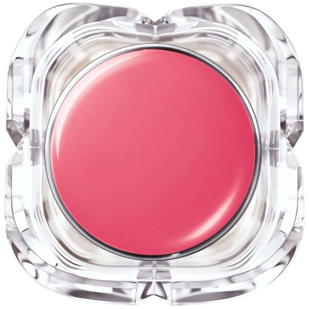 L'Oreal Paris Polished Tango lifestyle evening look adding polished glossy confidence