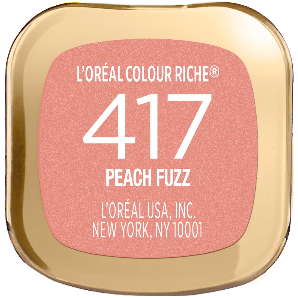 L'Oreal Paris size comparison in hand showing compact, travel-friendly benefit