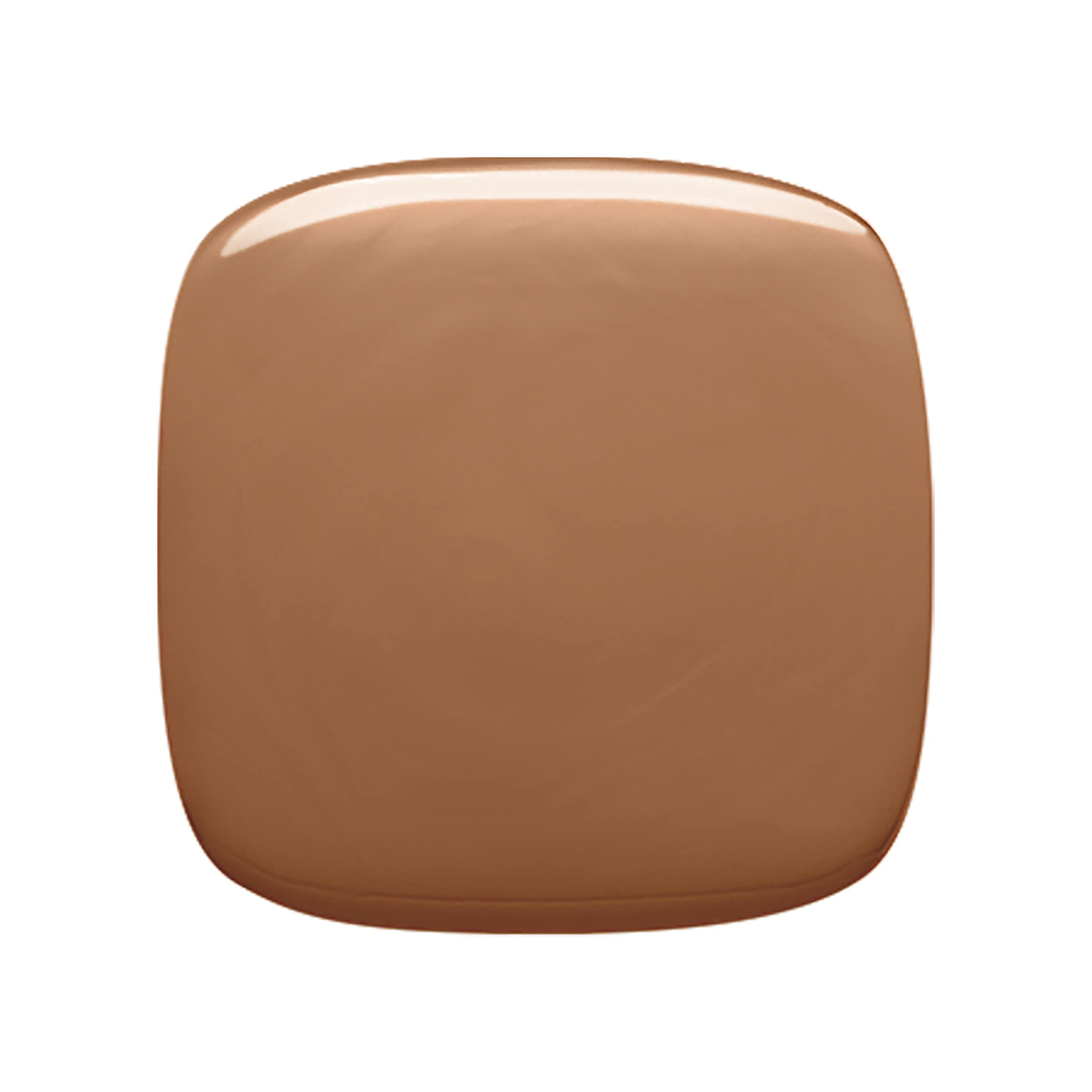 L'Oreal Paris foundation texture close-up showing blendable finish