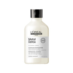 L'Oréal Professionnel Paris front bottle showing product and salon-grade benefit