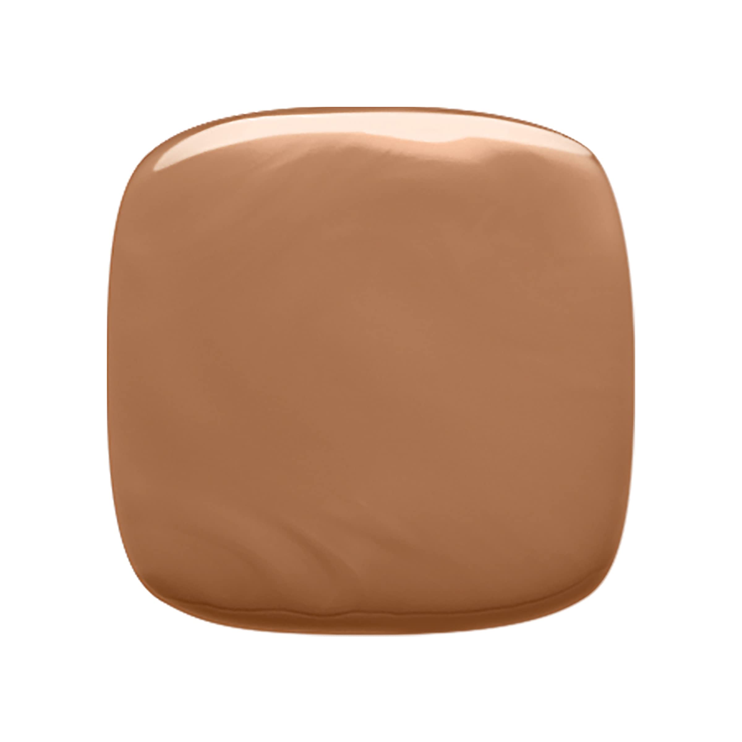 L'Oreal Paris foundation texture close-up showing blendable, natural finish