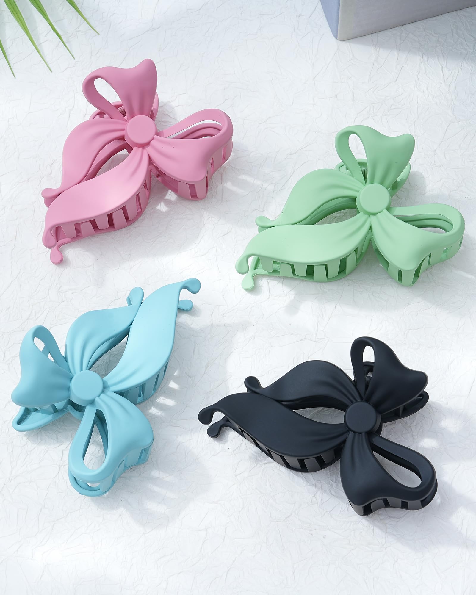 Lourny bundle of four clips showing color variety and everyday value
