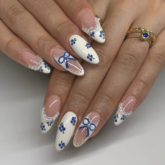 LPOODDNU front packaging showing blueberry lace design and glossy finish benefits