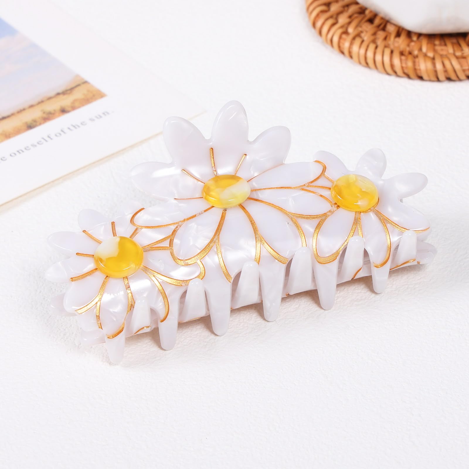 LSVOZ clip in a lifestyle scene with flowers, fashionable accessory benefit