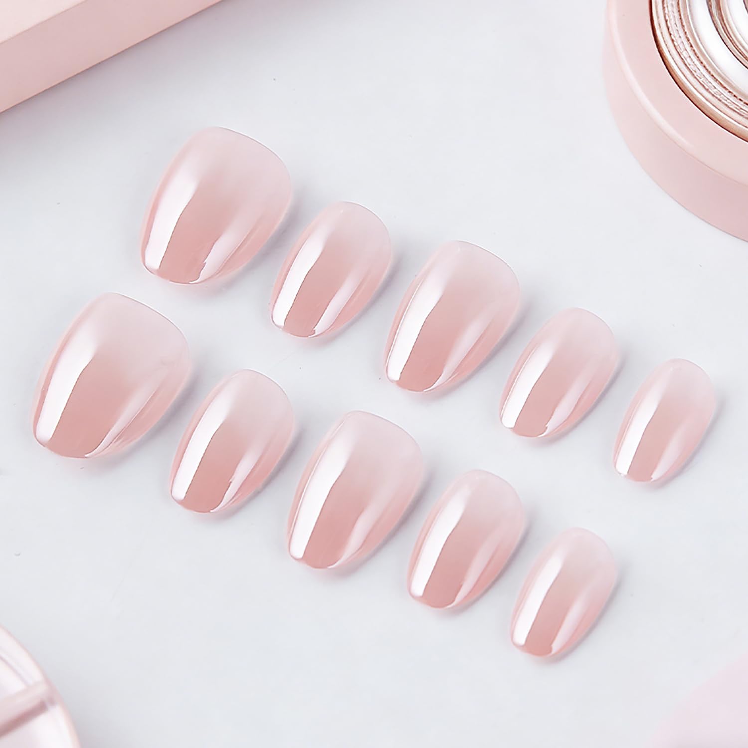 lukmexor nails applied on hand displaying short oval shape and salon-like result