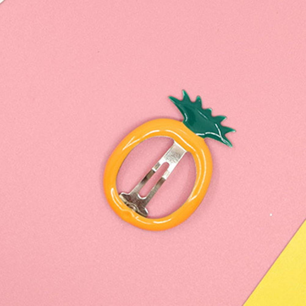 Lurrose clip held in hand for size comparison showing compact portability