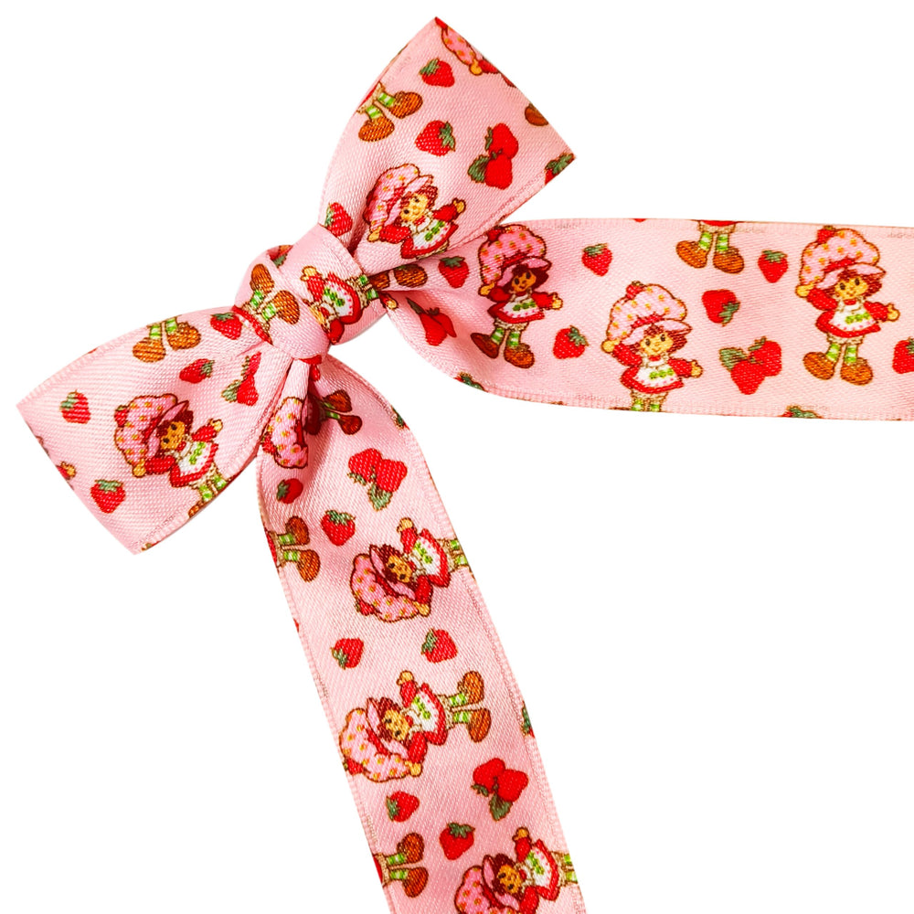 LUV HER alligator clip detail showing secure grip for comfortable, reliable hold