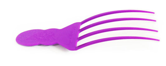 Luxe Therapy Scalp Soother front view showing curved shape for gentle itch relief